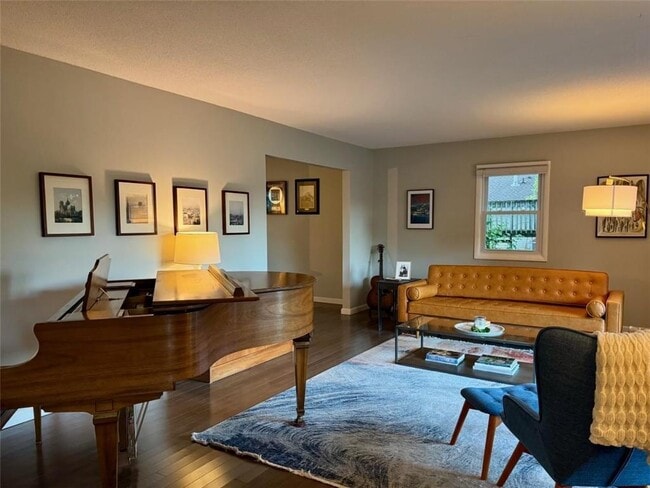 Building Photo - 9718 Palmer Cir