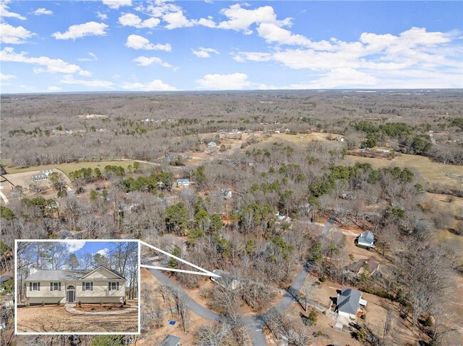 Building Photo - 175 Cedar Ridge Dr
