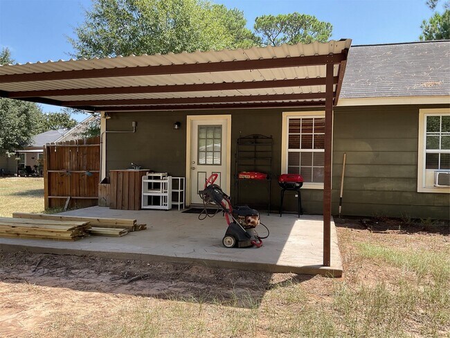 Building Photo - 42906 O'Neal Ln