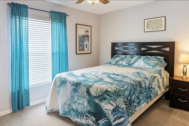Building Photo - 1661 Palace Ct