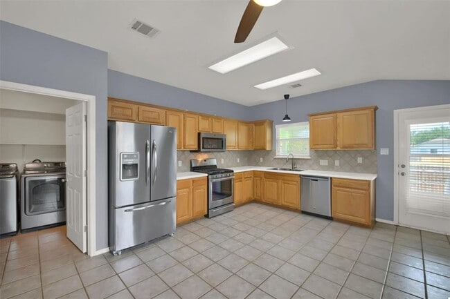 Building Photo - 3423 Sandy Koufax Ln