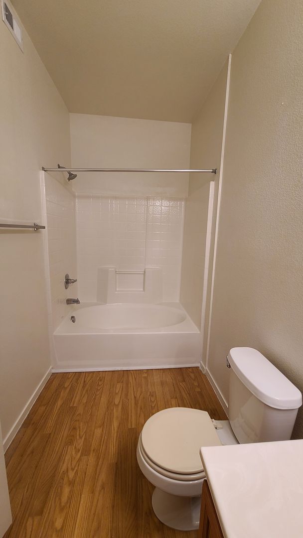 Building Photo - 2 Bedroom Condo located in Southwest Las Vegas