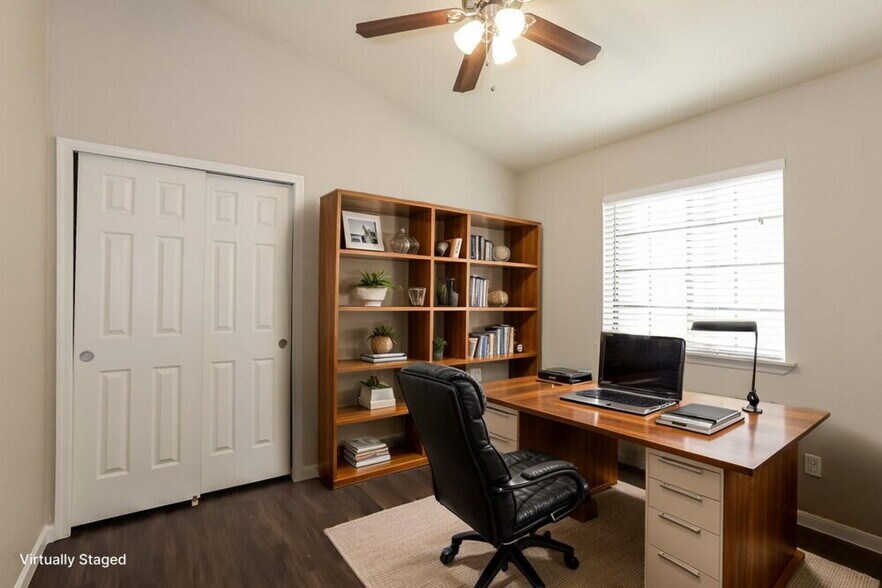 Building Photo - 1209 E Villa Rita Dr