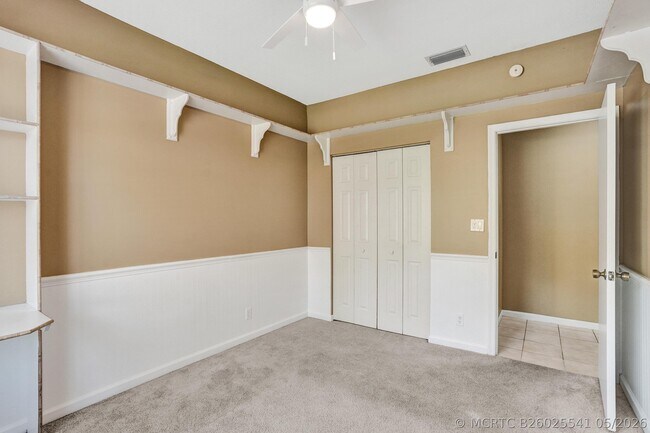 Building Photo - 10304 NW 50th Ct