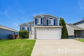 Building Photo - 8468 Dassel Dr