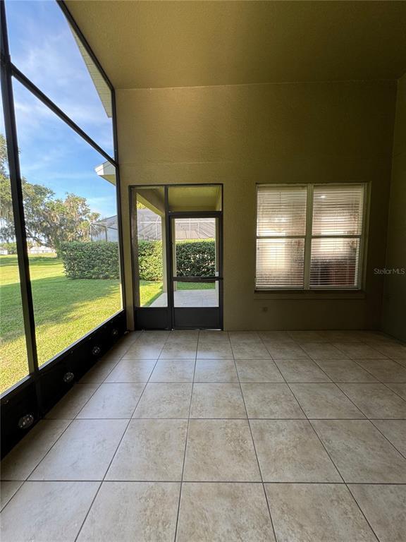 Building Photo - 2112 Bunker View Ct