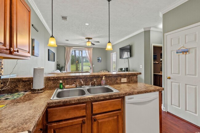 Building Photo - 480 River Oaks Dr
