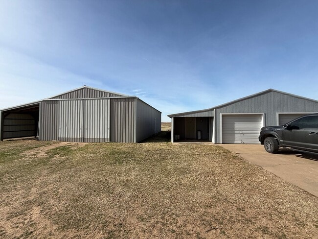 Building Photo - 61144 Bryan Rd