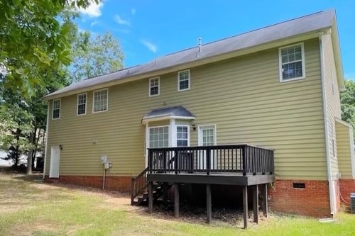 Building Photo - 2243 Redwood Dr