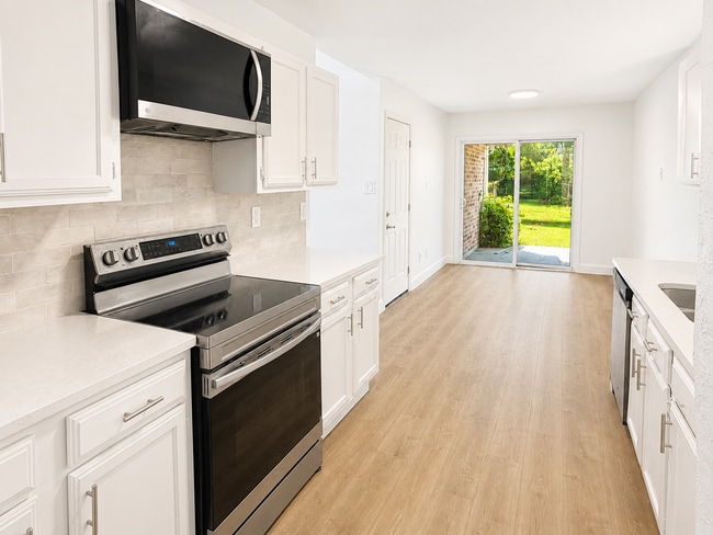 Building Photo - Fully Remodeled 3 Bed / 2 Bath Home with Solar Panels — Low Electric Bills