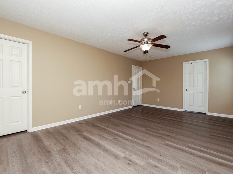 Building Photo - 333 Parrott Ct