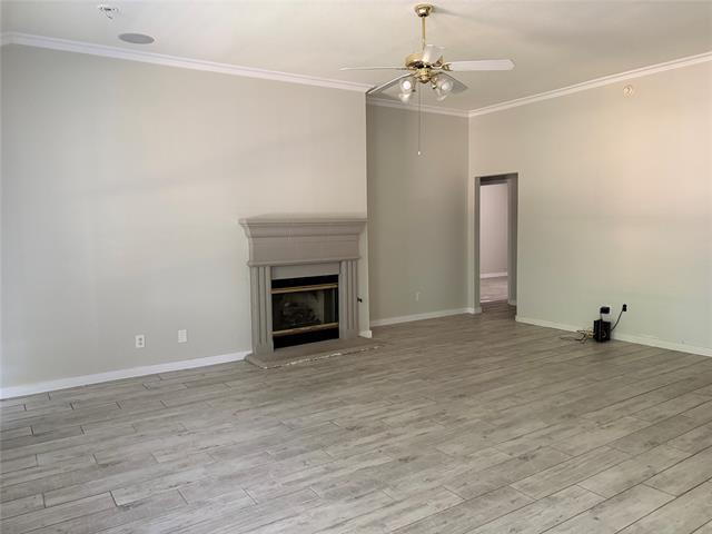 Building Photo - 3849 Kirby Dr