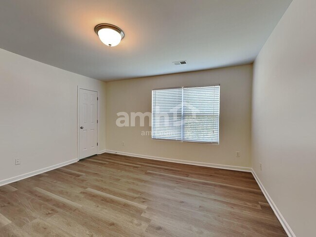 Building Photo - 5316 Silverbrook Dr