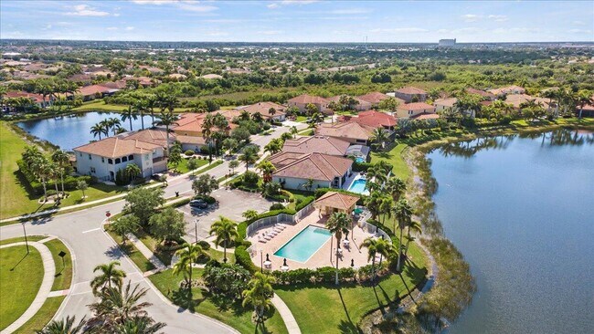 Building Photo - 12133 SW Aventino Dr