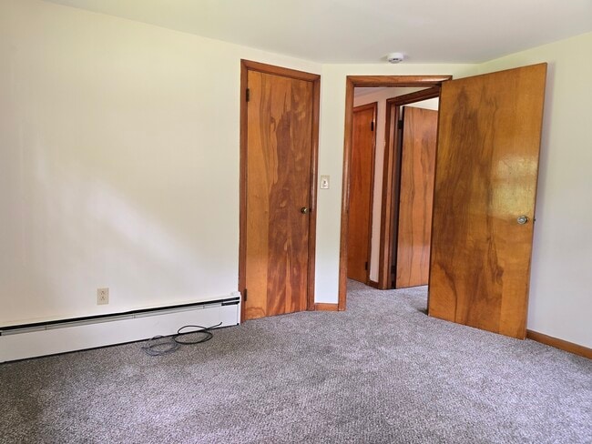 Building Photo - 58 Old Hawleyville Rd