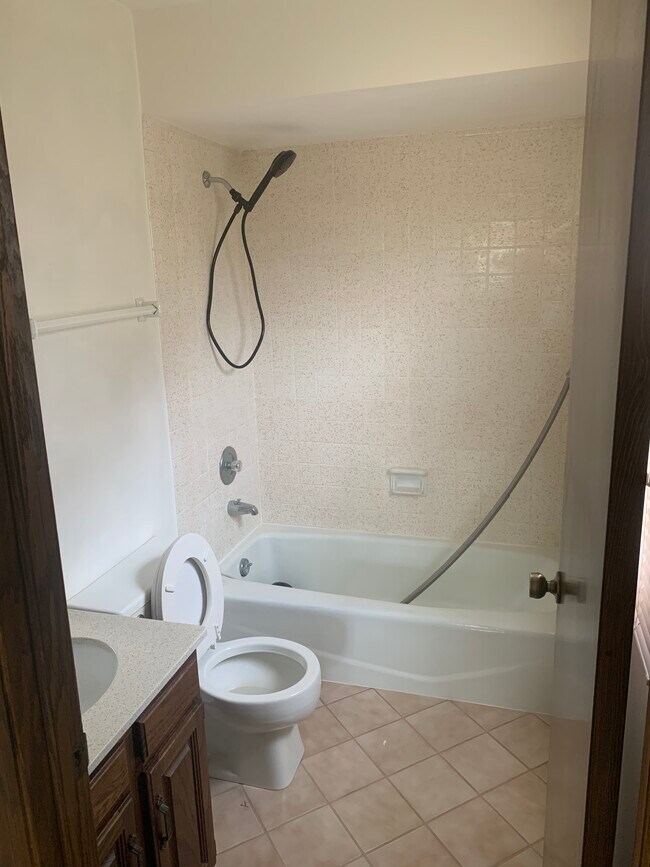 Building Photo - 4790 N 186th St