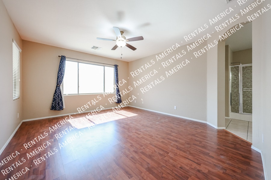 Building Photo - 7414 N 88th Ln