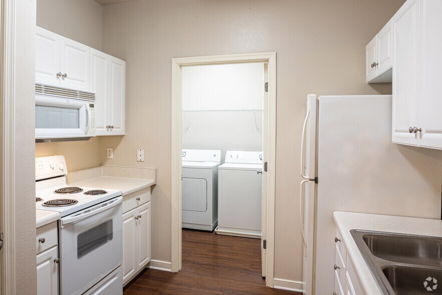 River's Bend Apartment Homes 401 Liverpool Cir Chester VA 23836 Apartment Finder