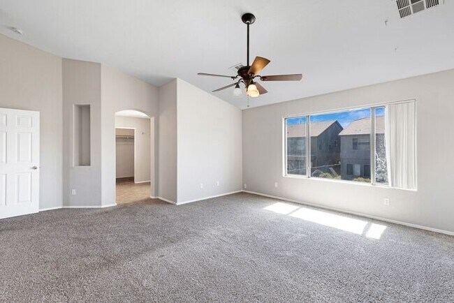Building Photo - Large two story home in San Tan Heights!