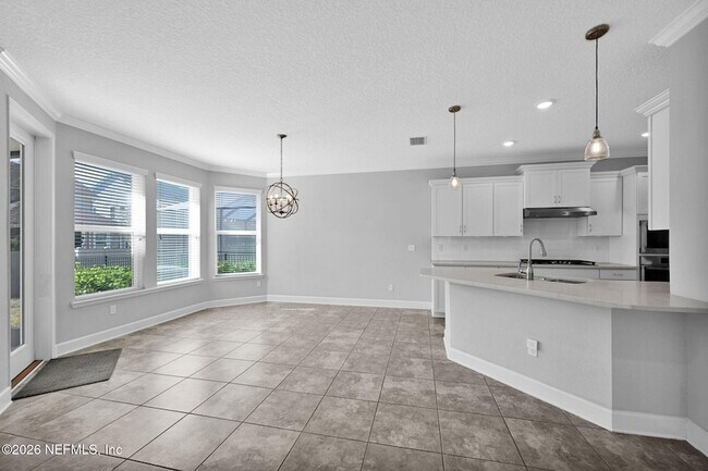 Building Photo - 51 Foxcross Ave