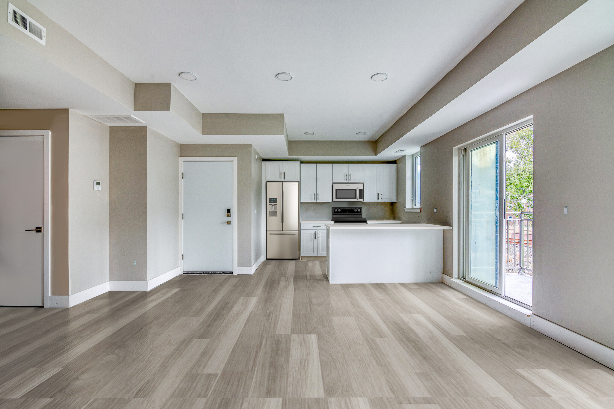 Building Photo - 1952 Bryn Mawr Ave