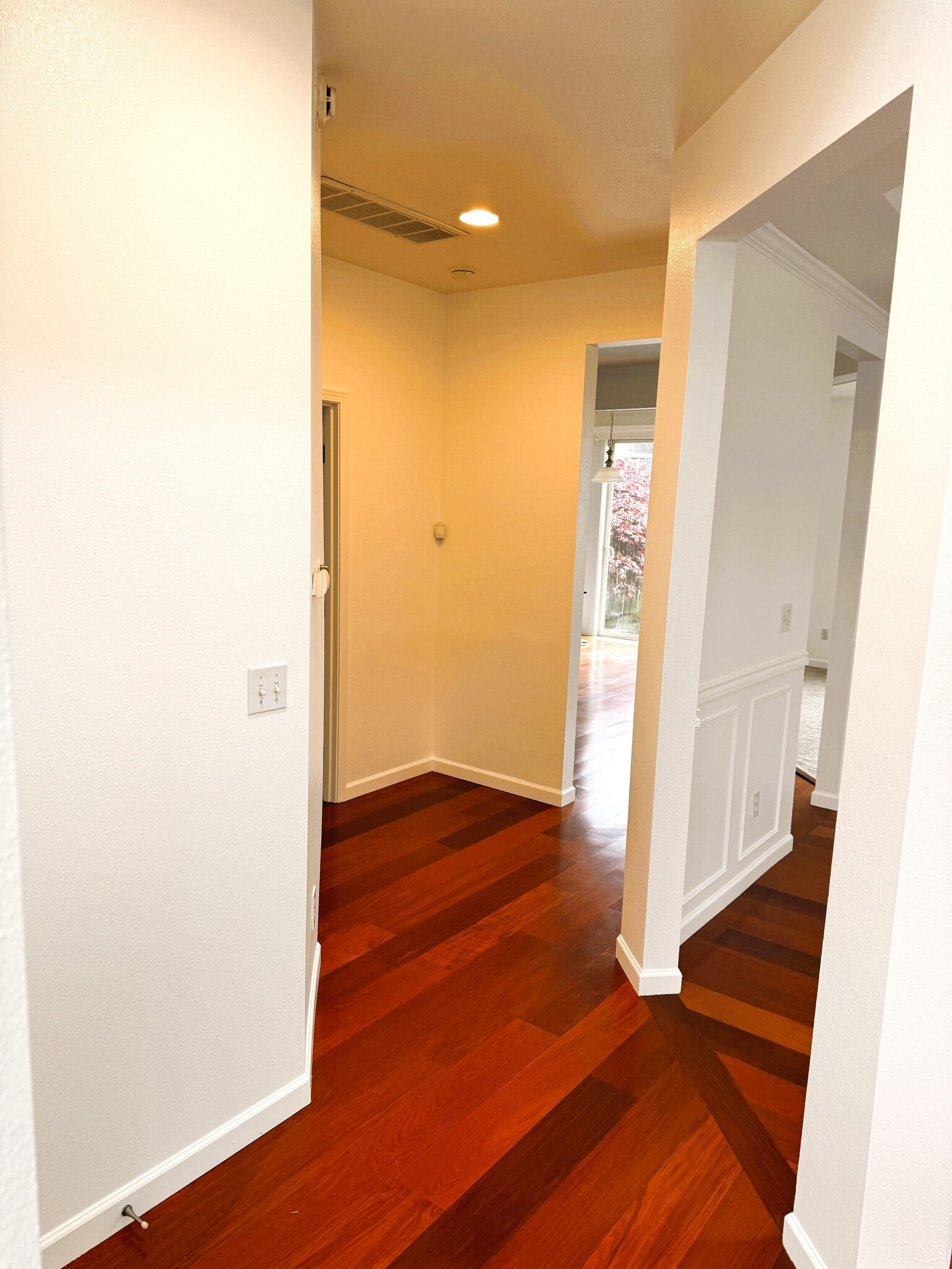 Building Photo - 18314 115th Ave E