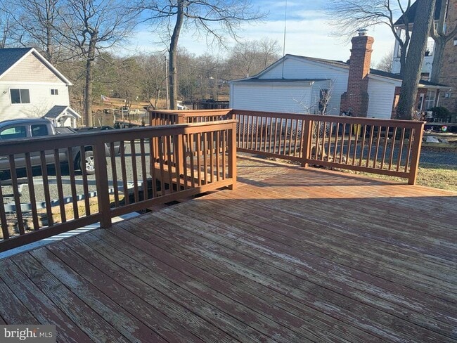 Building Photo - 781 Powhatan Beach Rd