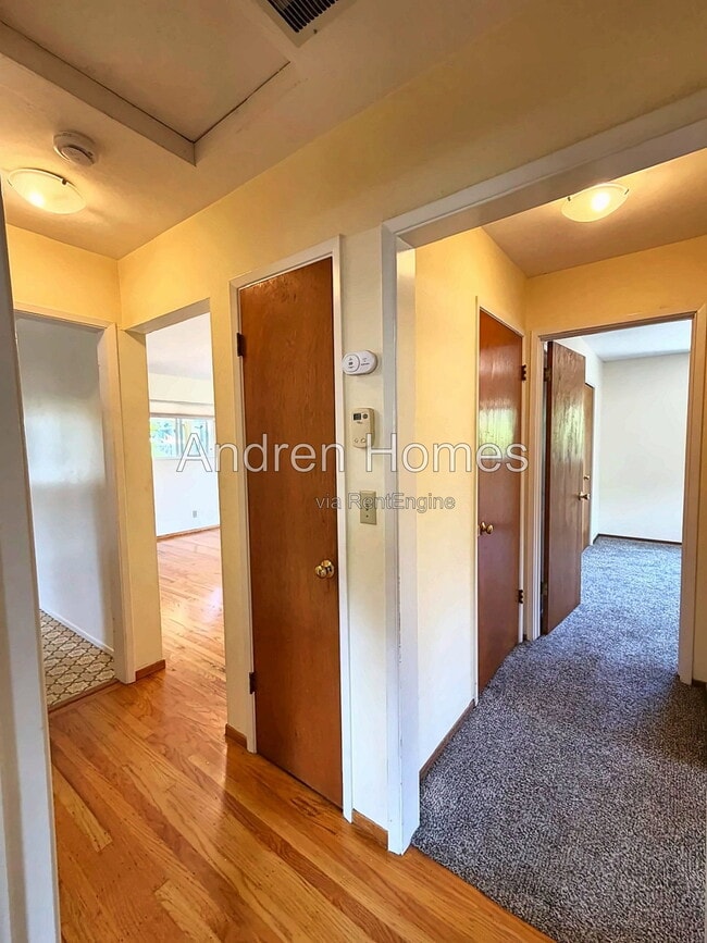 Building Photo - 501 Spruce St
