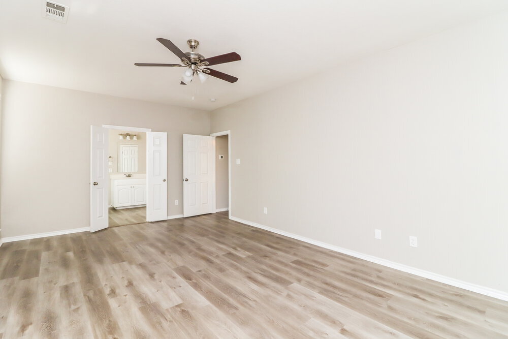 Building Photo - 6129 Farrah Dr