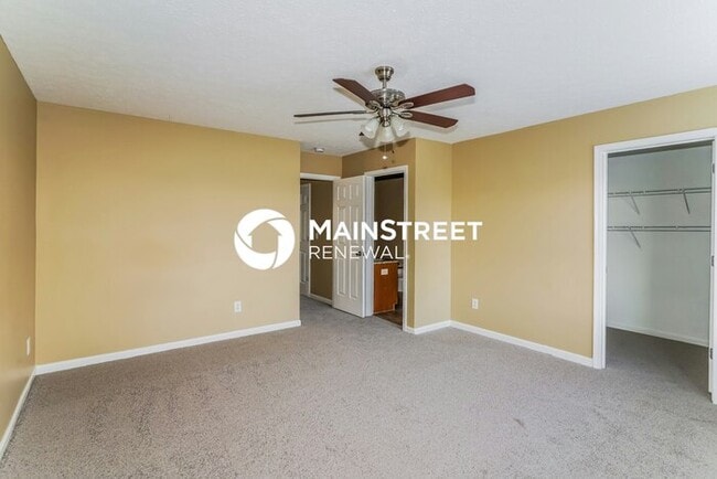 Building Photo - 3 Bedroom Pet-Friendly Home in Nashville, ...