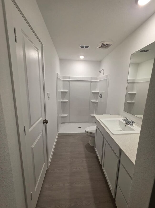 Building Photo - NEWLY BUILT 3 bedroom 2.5 Bath for RENT !!!
