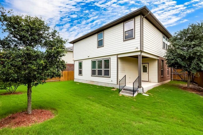 Building Photo - 14400 McCoy Lp