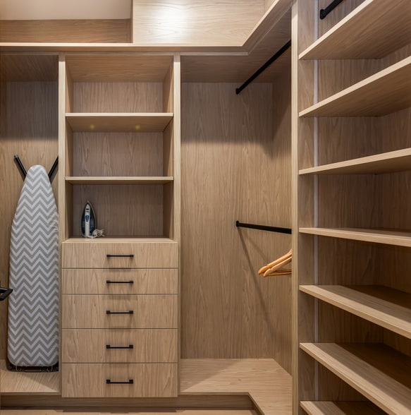 Building Photo - 1161 Stearns Dr