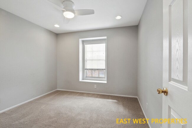 Building Photo - 2945 Schwendeman Ave