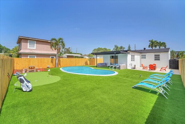 Building Photo - 1208 N 25th Ave