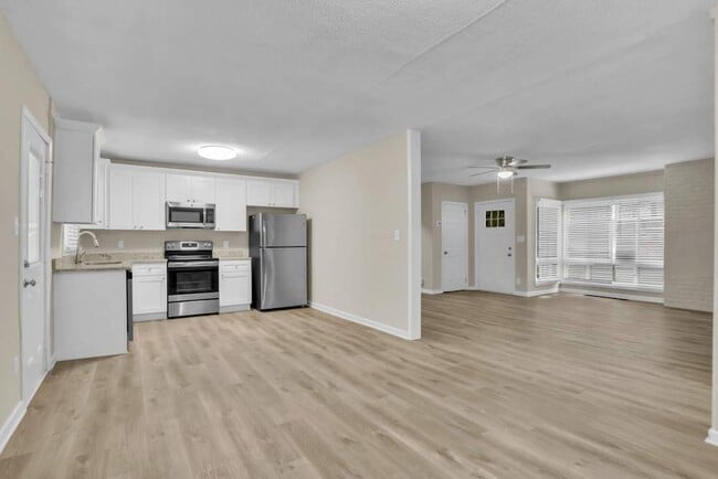 Building Photo - 339 E 600 S