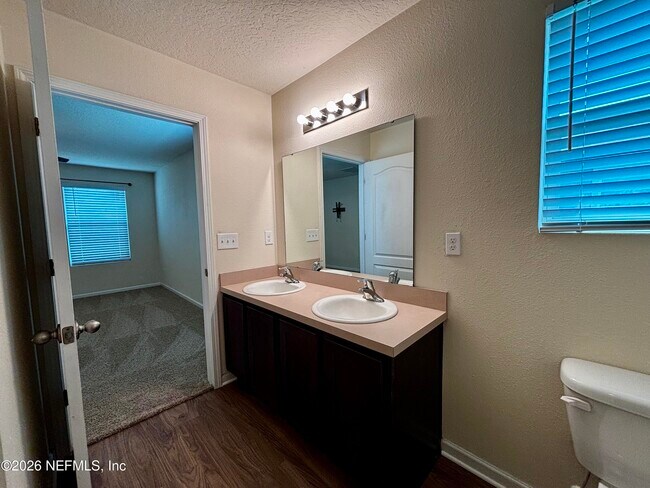 Building Photo - 9086 Tahoe Ln