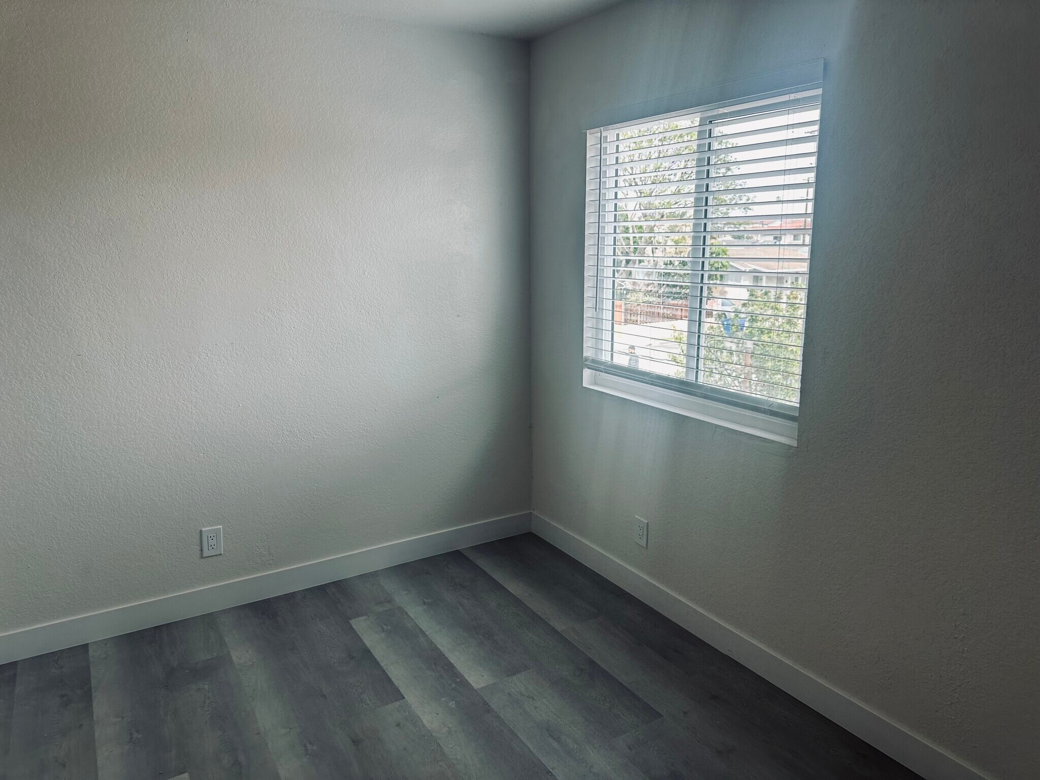 Building Photo - 4626 W 166th St