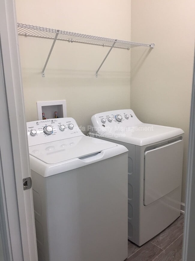 Building Photo - 9848 Loblolly Woods Dr