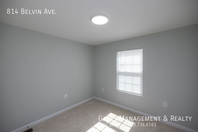 Building Photo - 814 Belvin Ave