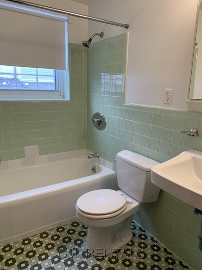 Building Photo - 19 N Union St