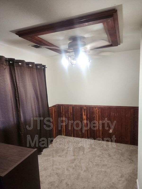 Building Photo - 8700 Winding Way