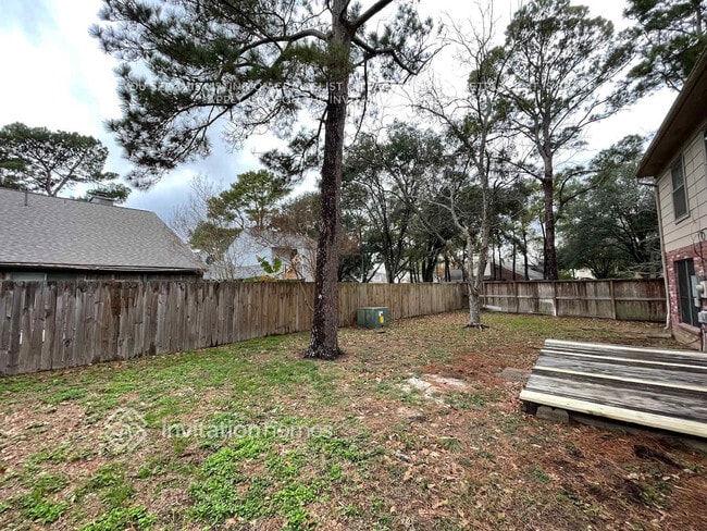 Building Photo - 7727 Spruce Haven Dr