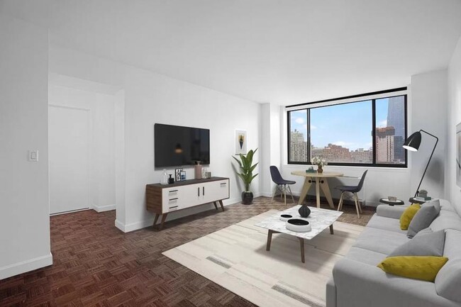 Building Photo - 3 bedroom in New York NY 10036