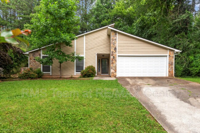 Primary Photo - 625 Oxford Hall Dr SW