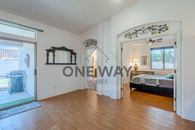 Building Photo - 4269 E Cassia Ln