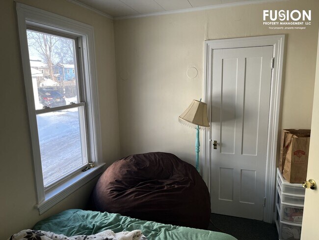 Building Photo - 46 Lafountain St