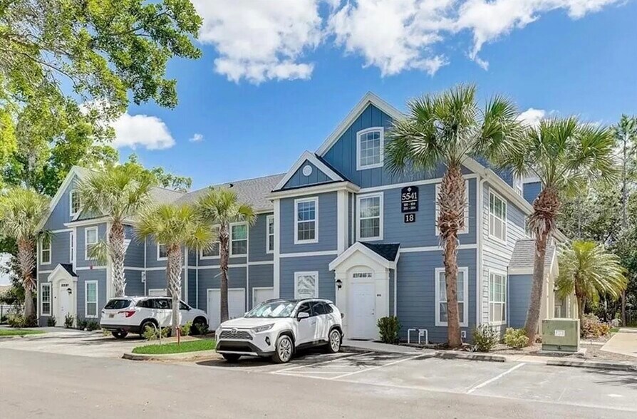 Building Photo - 5541 Rosehill Rd