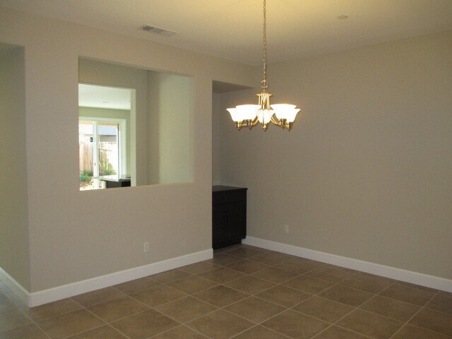 Building Photo - 4024 Jerome Way