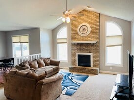 Living Room - 16133 Logarto Ln